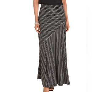 🆕NWT Chico's  
Black And White Striped Maxi Skirt
Chico’s Size 2 (12/14) L